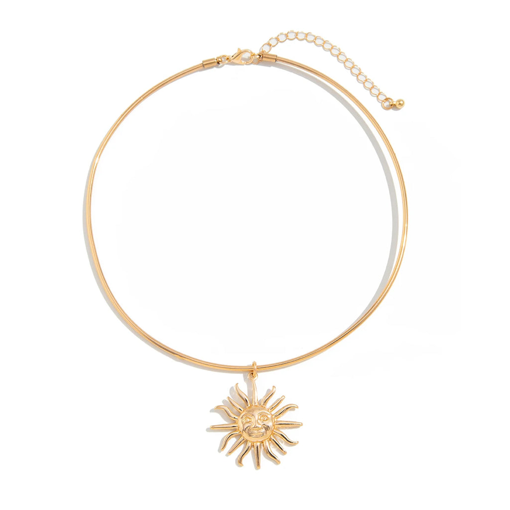 Women's Retro Gold Sun Pendant Thin Choker Necklace