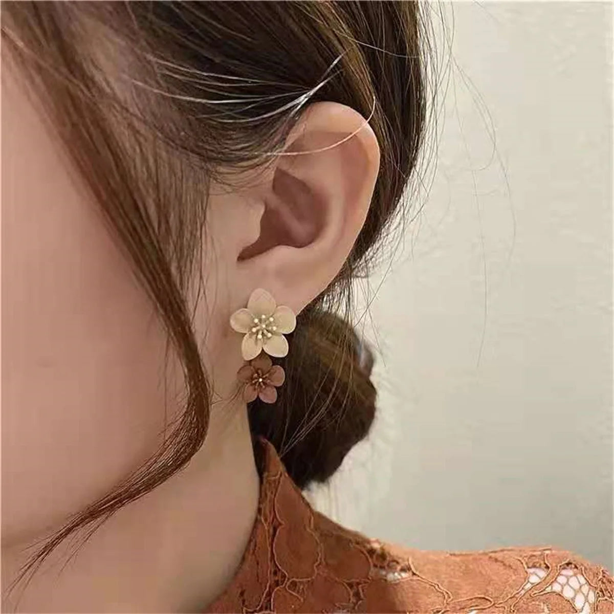 Women's Two-Tone Flower Drop Dangle Earrings
