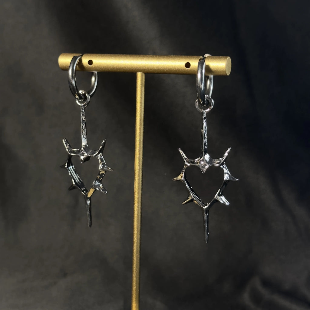 Retro Gothic Thorn Heart Spike Drop Earrings