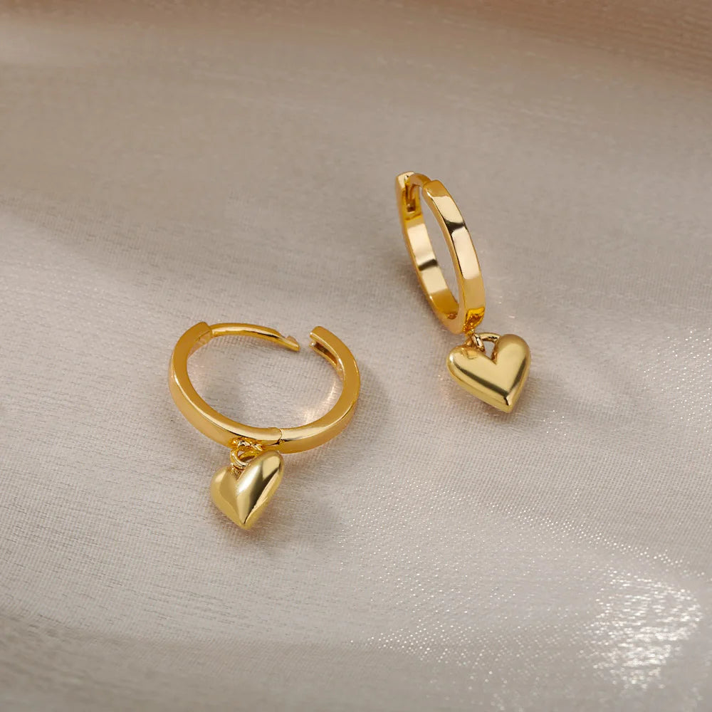Women's Vintage Gold Heart Drop Earrings