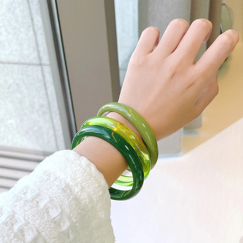Women's 3-Piece Vintage Resin Acrylic Bangle Set