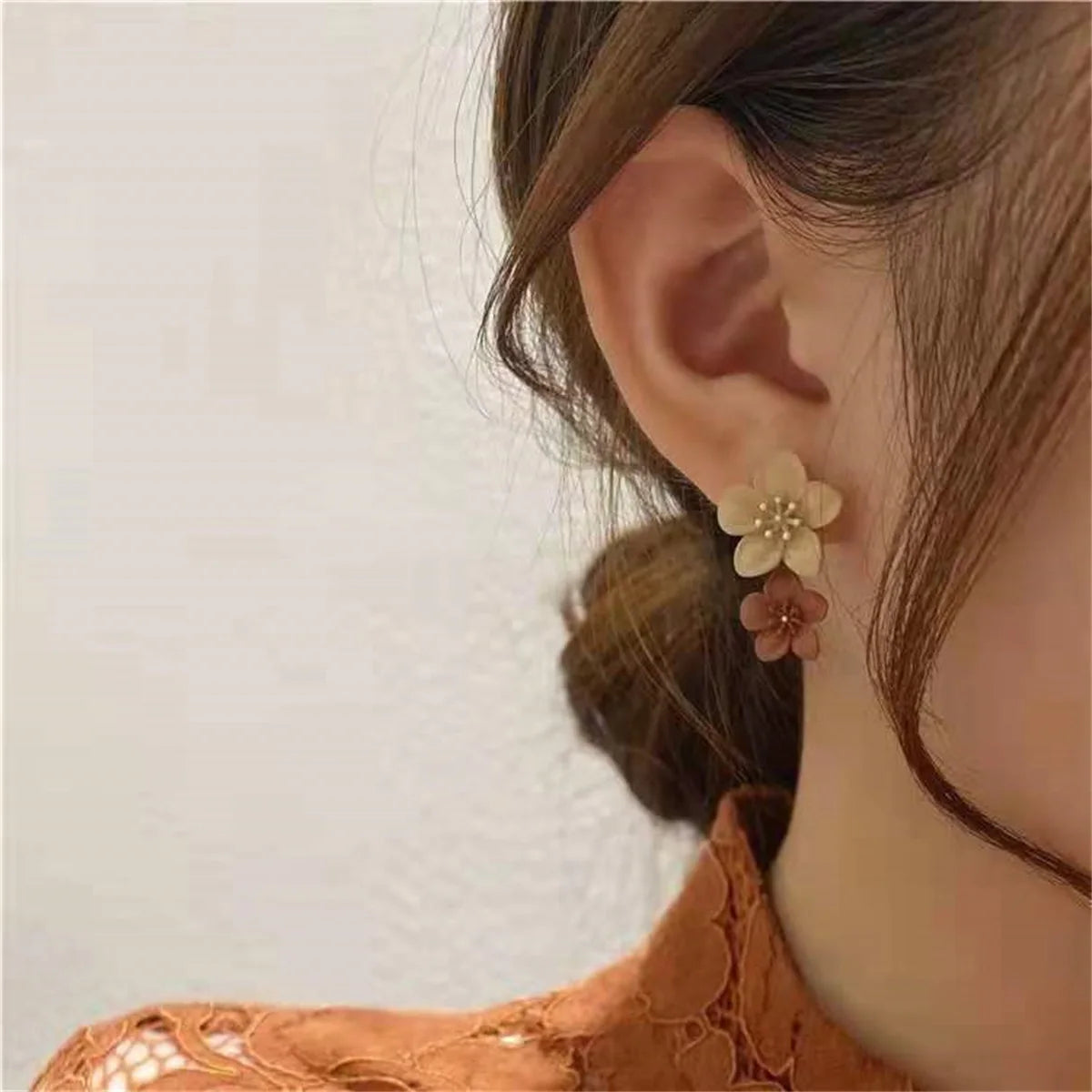 Women's Two-Tone Flower Drop Dangle Earrings