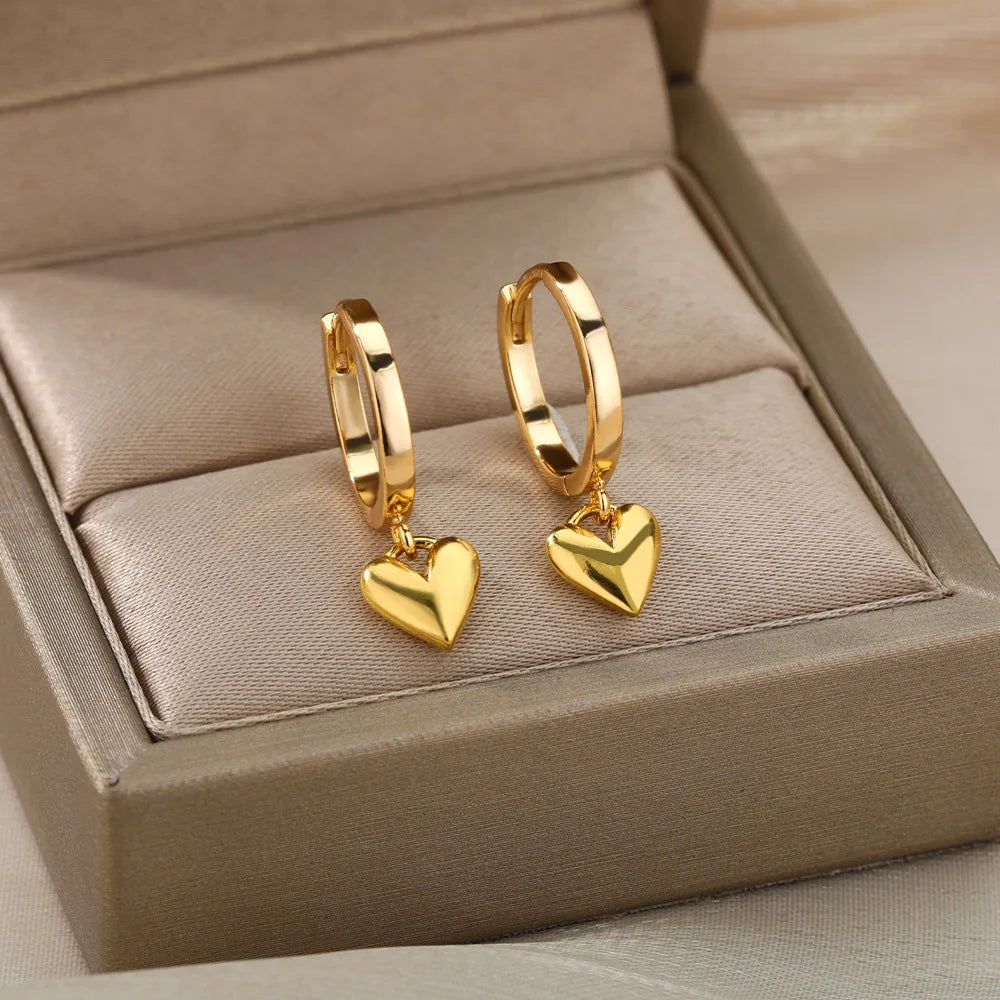 Women's Vintage Gold Heart Drop Earrings