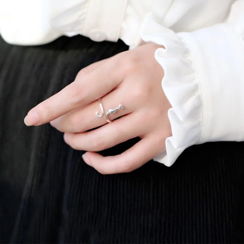 Simple Cute Cat Shaped Open Ring Chic Silver Color Adjustable Ring For Women Lovely Daily Wear Jewelry