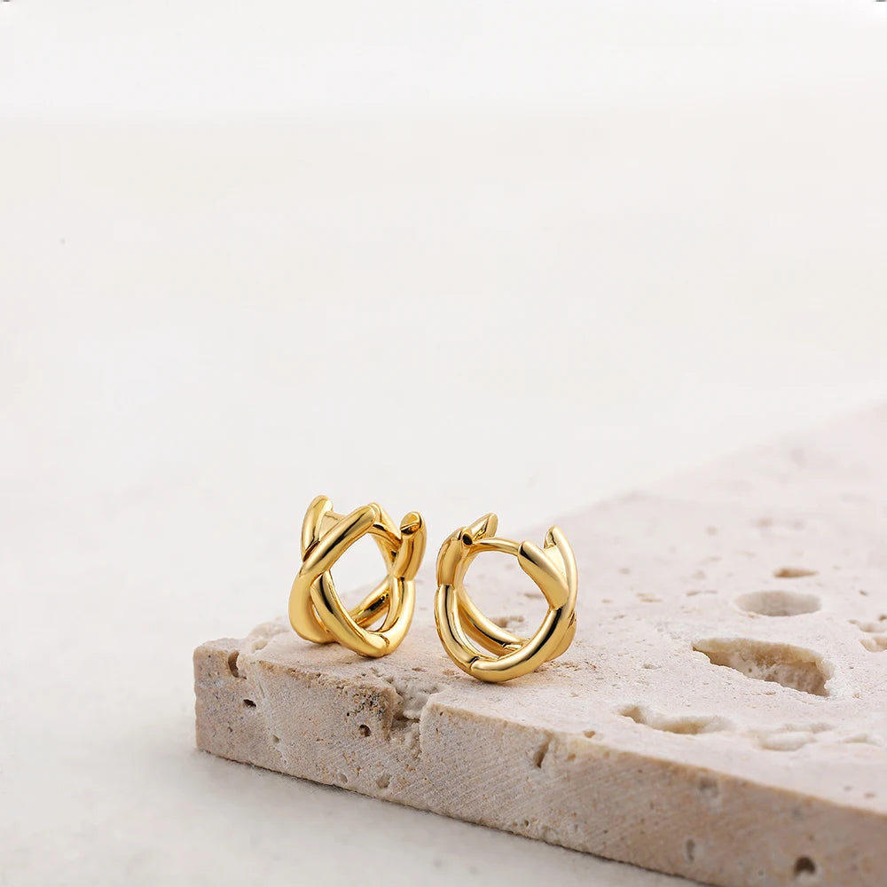 Women's Criss-Cross Tiny Huggie Hoop Earrings