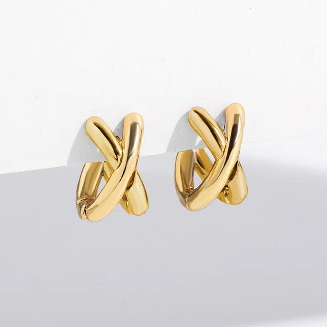 Women's Criss-Cross Tiny Huggie Hoop Earrings