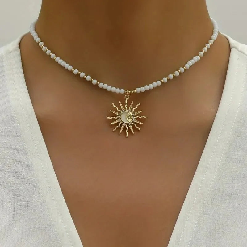 Retro Golden-Toned Sun Pendant Necklace for Women Elegant Turquoise Beads Chain Choker Neck Statement Party Vintage Jewelry Gift