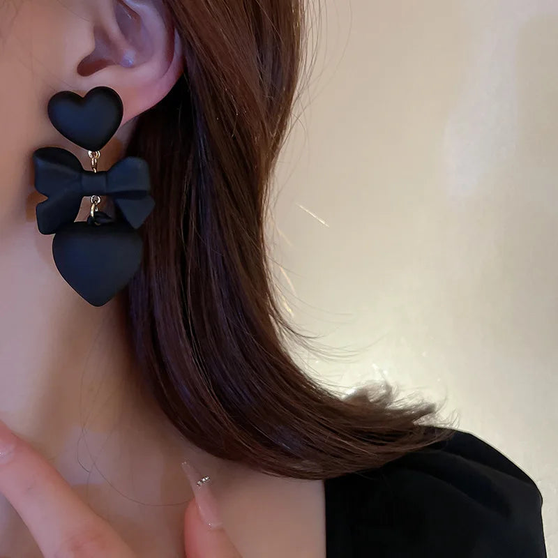 Heart Black Bow Earring for Women Design High-end Dangle Earrings Elegant New Fashion Solid Color Charm Jewelry