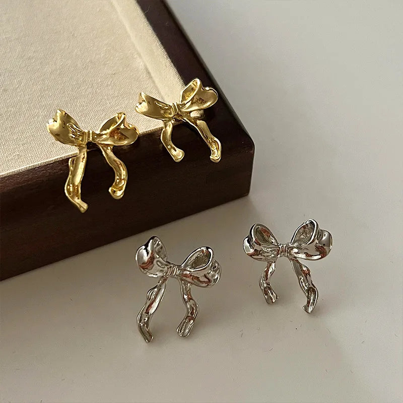 Women's Sweet & Cool Bow Knot Stud Earrings
