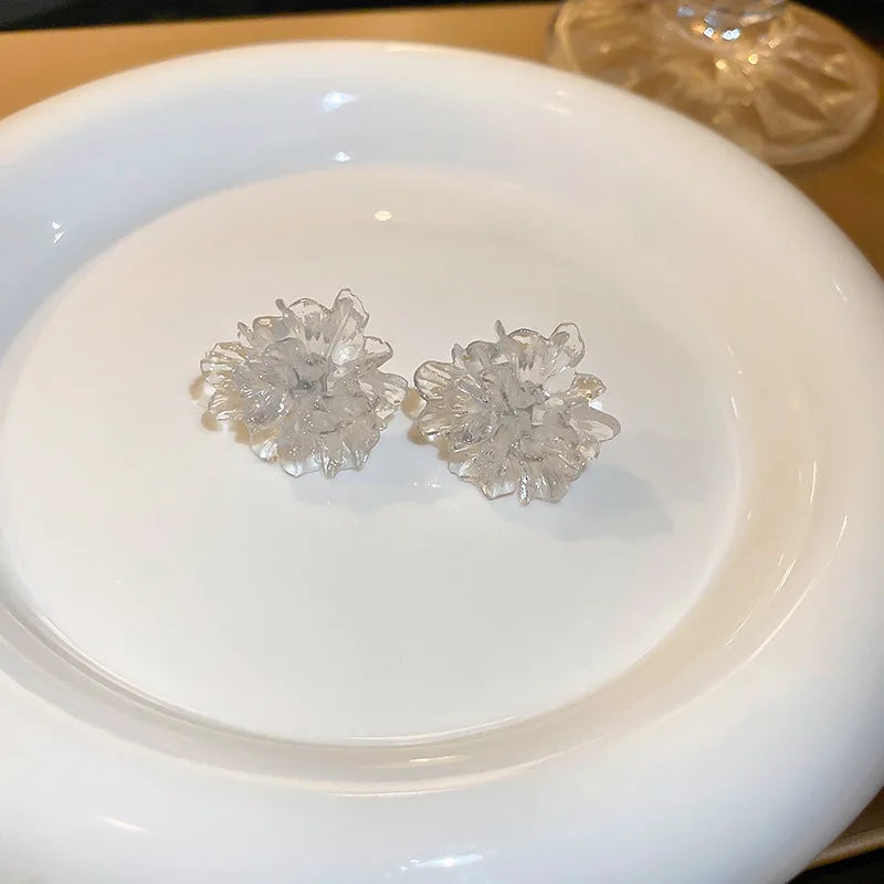 Women's White Acrylic 3D Flower Stud Earrings