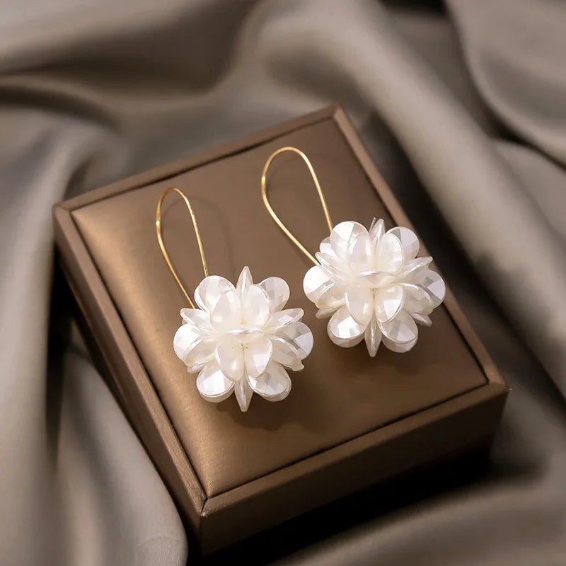 Women's Korean Pearl & Butterfly Flower Earrings