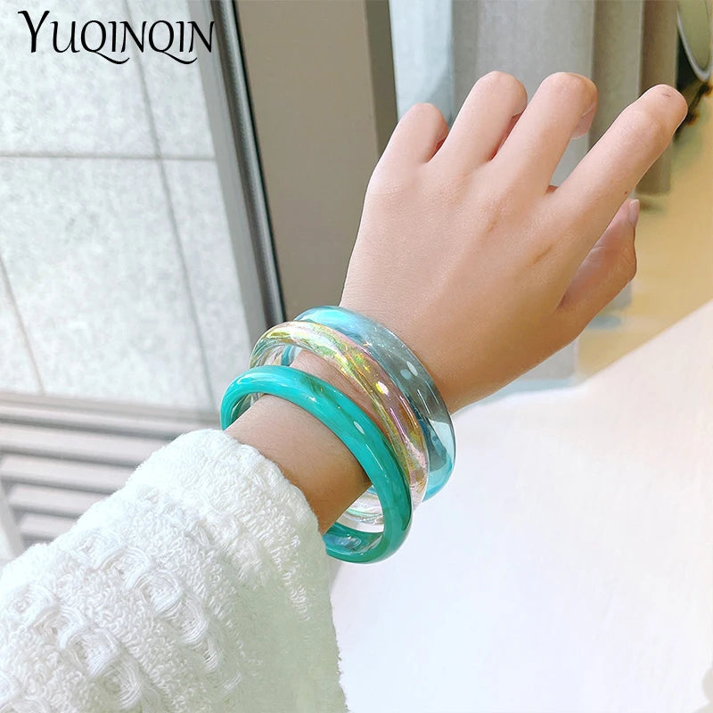 Women's 3-Piece Vintage Resin Acrylic Bangle Set