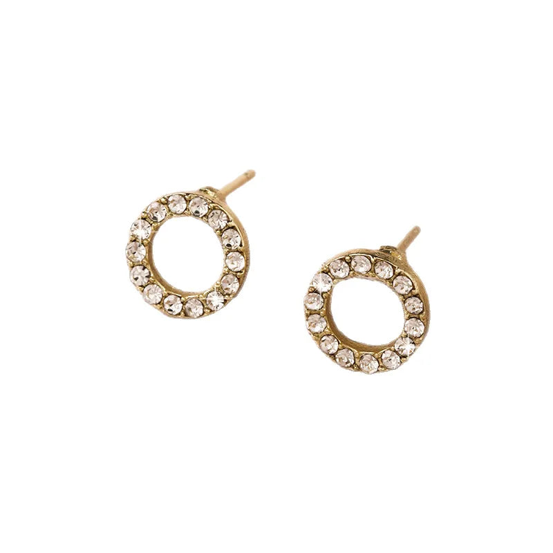 Women's Classic Round Zircon Stud Earrings