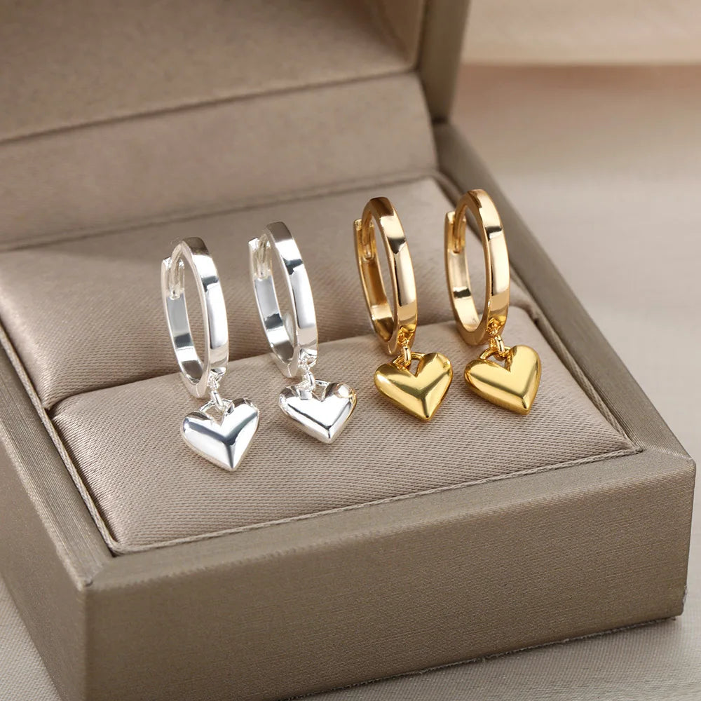 Women's Vintage Gold Heart Drop Earrings