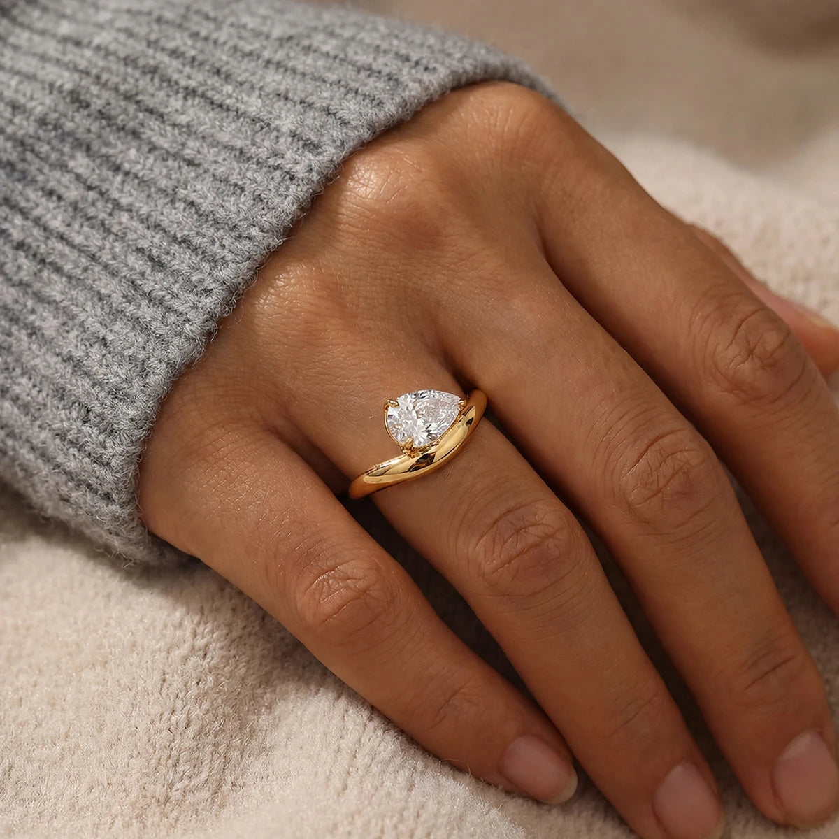 925 Sterling Silver Sparkling Water Drop Interweaving Dazzling Clear Pear CZ Finger Rings For Women Gift Wedding  Fine Jewelry