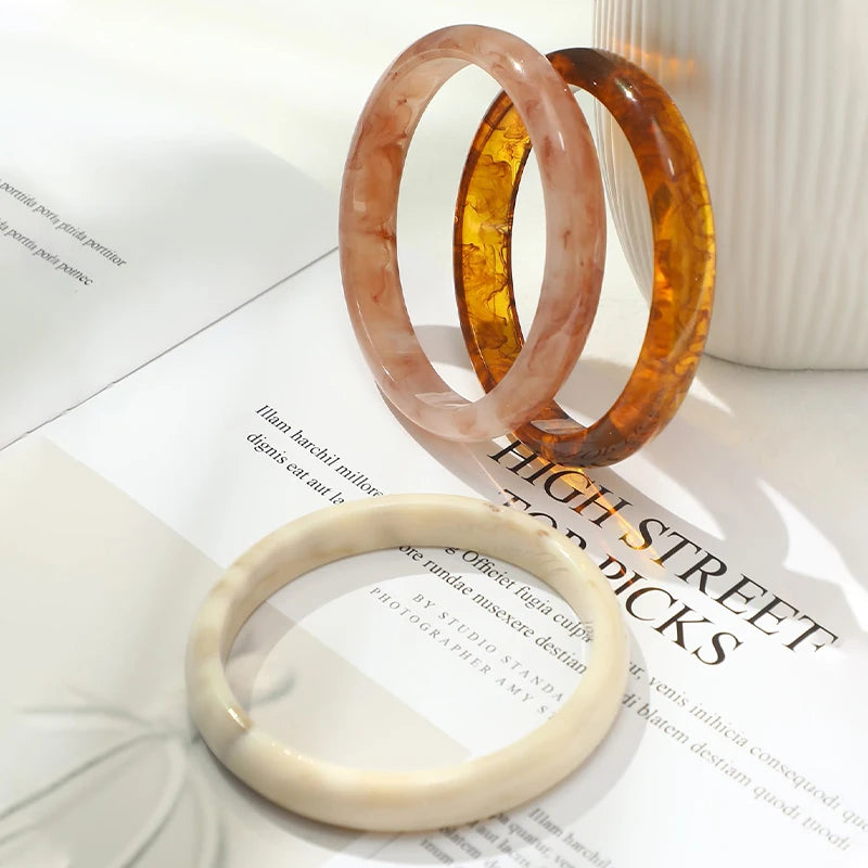 Women's 3-Piece Vintage Resin Acrylic Bangle Set