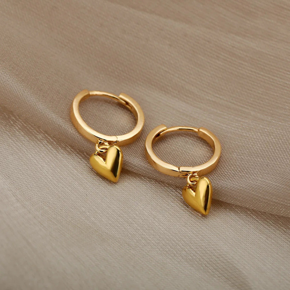 Women's Vintage Gold Heart Drop Earrings