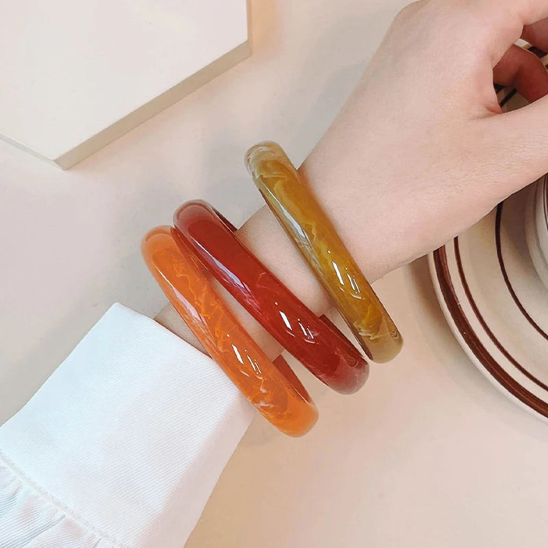 Women's 3-Piece Vintage Resin Acrylic Bangle Set